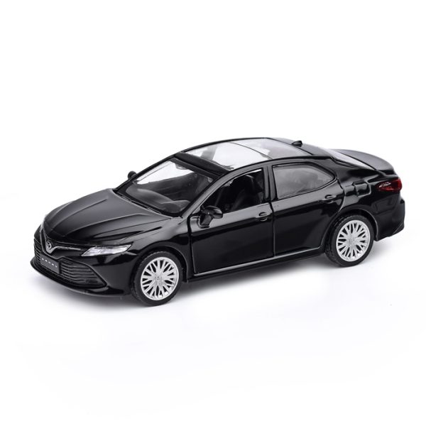 Машина металл. 1:43 Toyota  CAMRY, инерц. откр.двери, черный 2